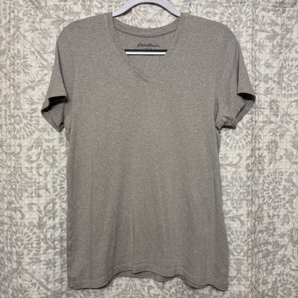 Women’s Gray Eddie Bauer V Neck T Shirt, Size XL - Picture 4 of 5